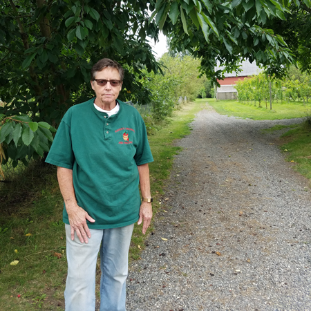 Helen from Haucks Orchard