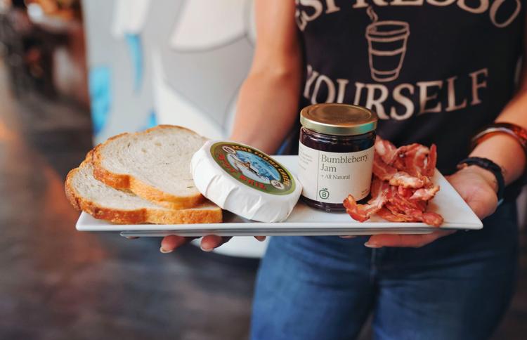 How the Northwest is Celebrating Eat Local Month – 425 Magazine