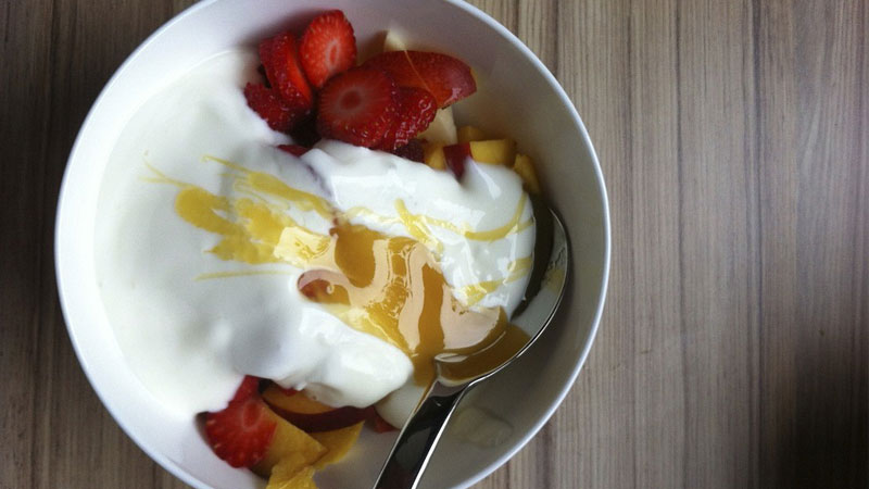Cider-poached-Apples-with-Goat-Yogurt