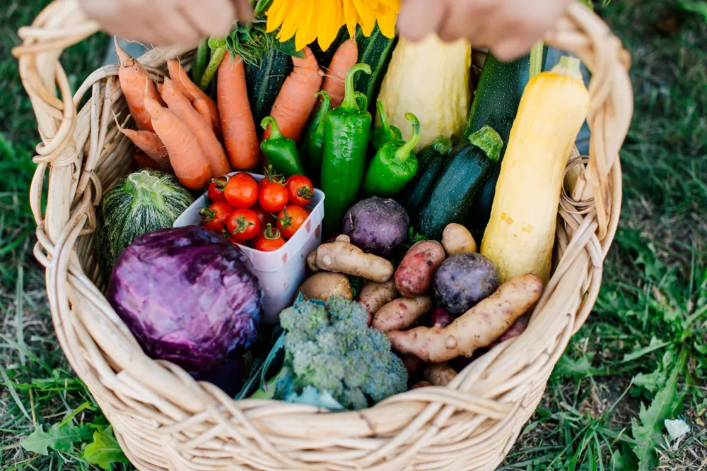 Radio Pacific – September is “Eat Local Month”